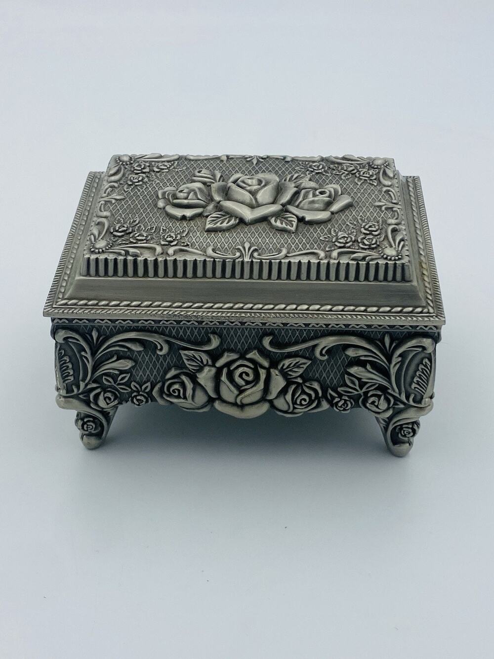 Vintage Looking Jewelry Box Rose Jewelry Box Zinc Alloy Tabletop Jewelry Box